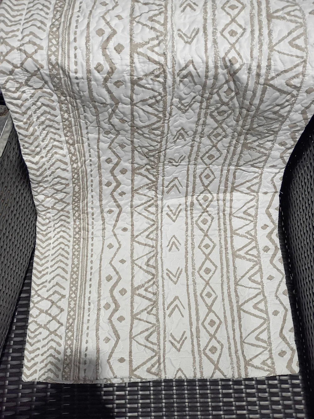 Neutral Tribal Stripe Quilted Bedspread – Cream and Taupe. 